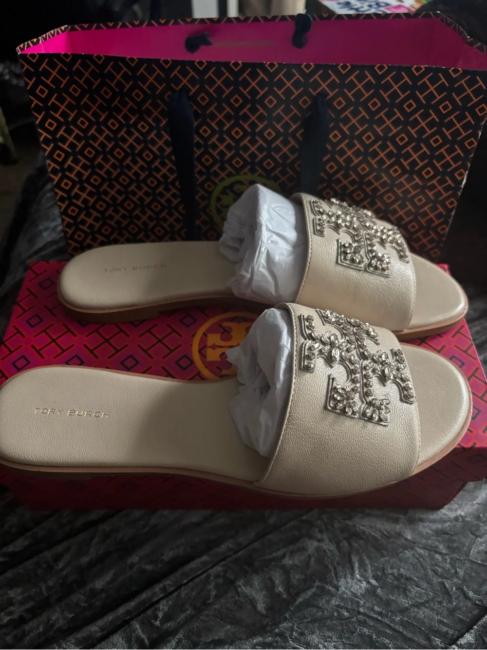 Tory Burch Everly Embellished Slide new in box - Picture 3 of 6